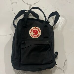 mini Fjällräven Kånken bag